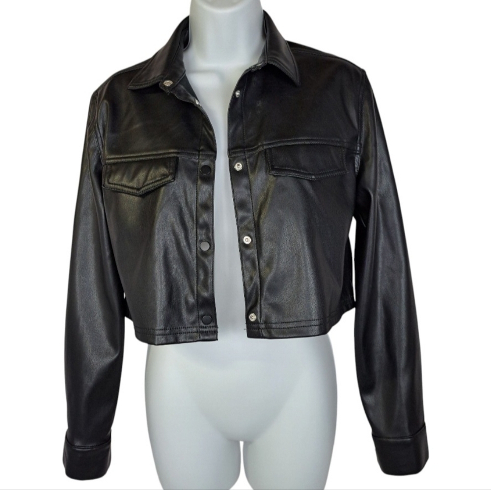Wet Seal Cropped Black‎ Faux Leather Jacket
